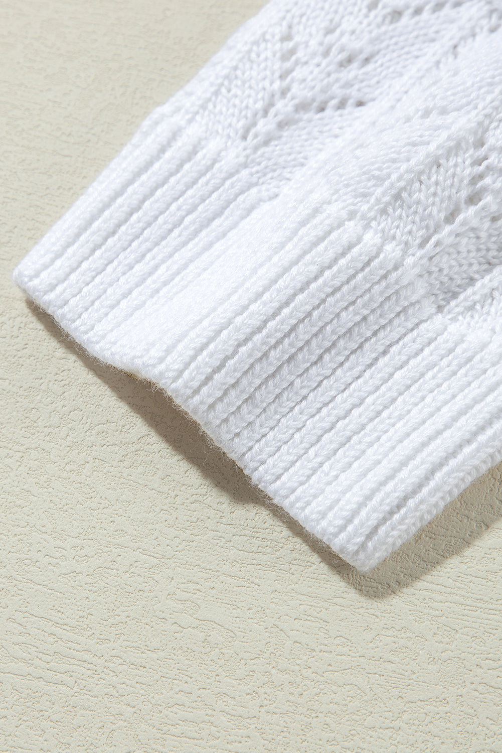 Weißer frenchy hollow out strickcardigan mit v-ausschnitt