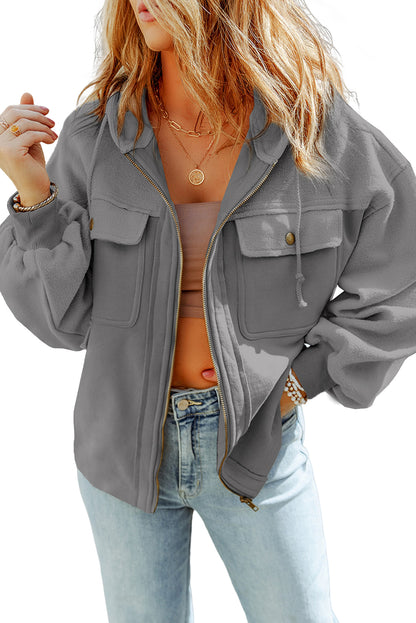 Graue klappentasche mit kordelzug kapuze zip up jacke