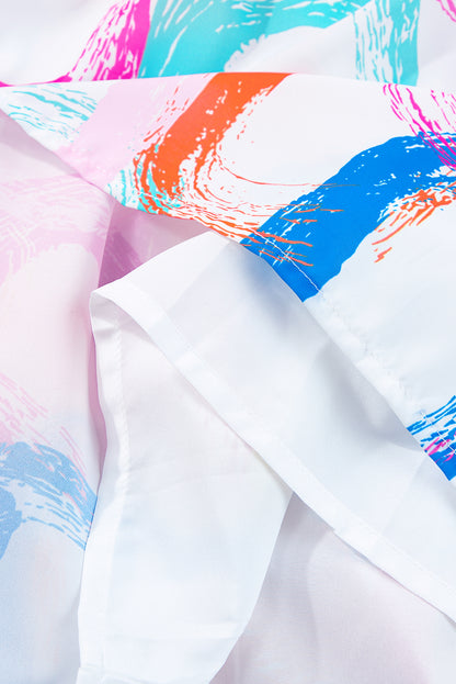 Weißes minikleid mit abstraktem druck und geknoteten trägern mit rüschen