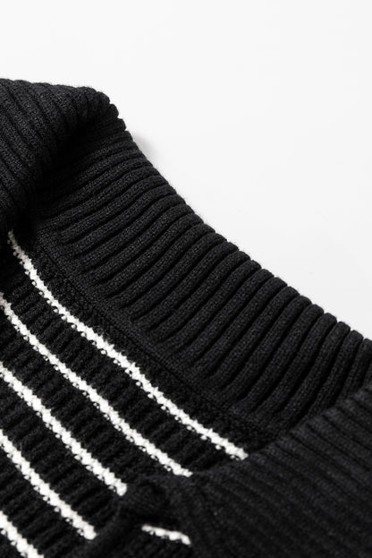Schwarz gestreiftes pullover-tank-top mit v-ausschnitt