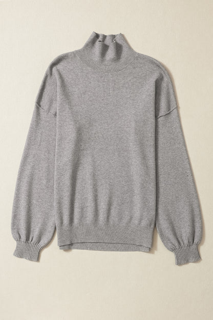 Grauer rollkragenpullover mit hängenden schultern und bubble sleeve strickpullover