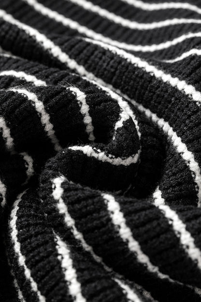 Schwarz gestreiftes pullover-tank-top mit v-ausschnitt