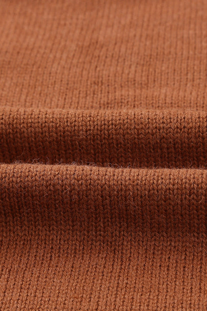Brauner strickcardigan mit offener vorderseite und gewebter textur und taschen