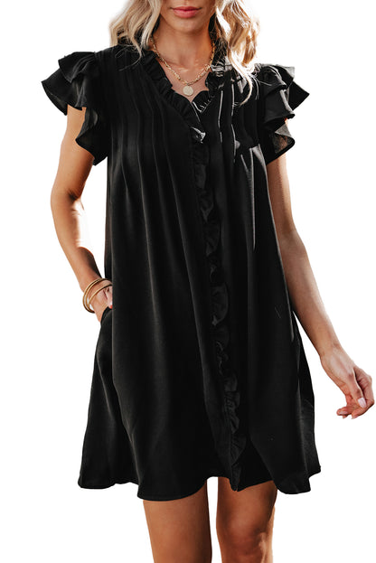 Schwarzes Shiftkleid mit Rüschenärmeln und V-Ausschnitt mit Rüschen