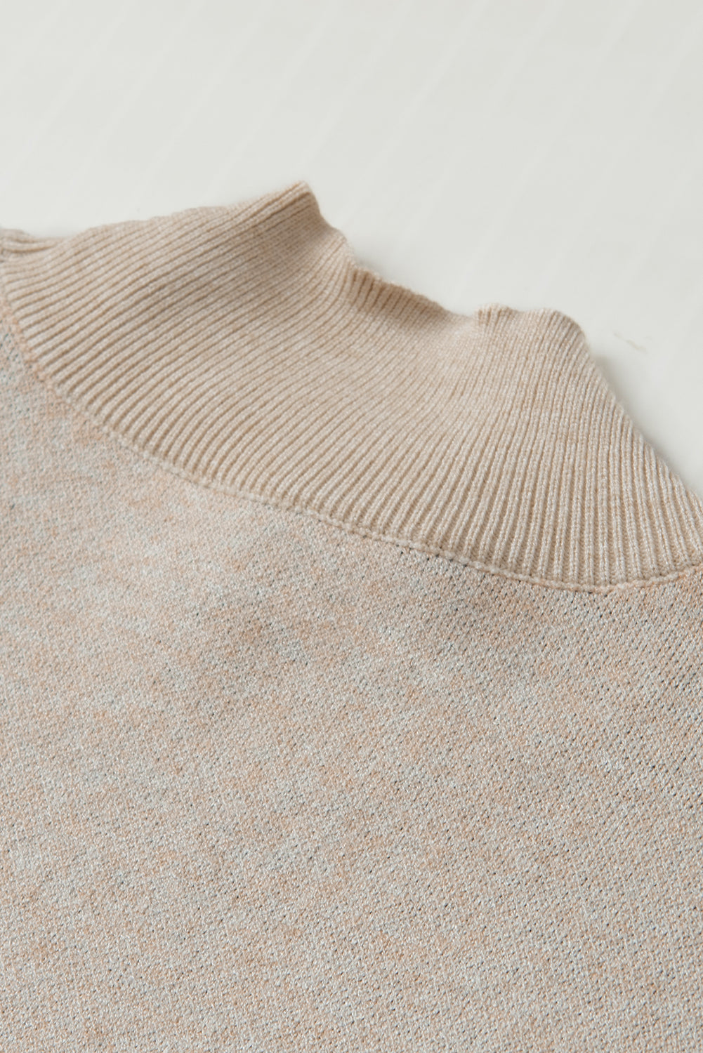 Apricot lebhaftes gepardenmuster hoher hals kurzarmpullover