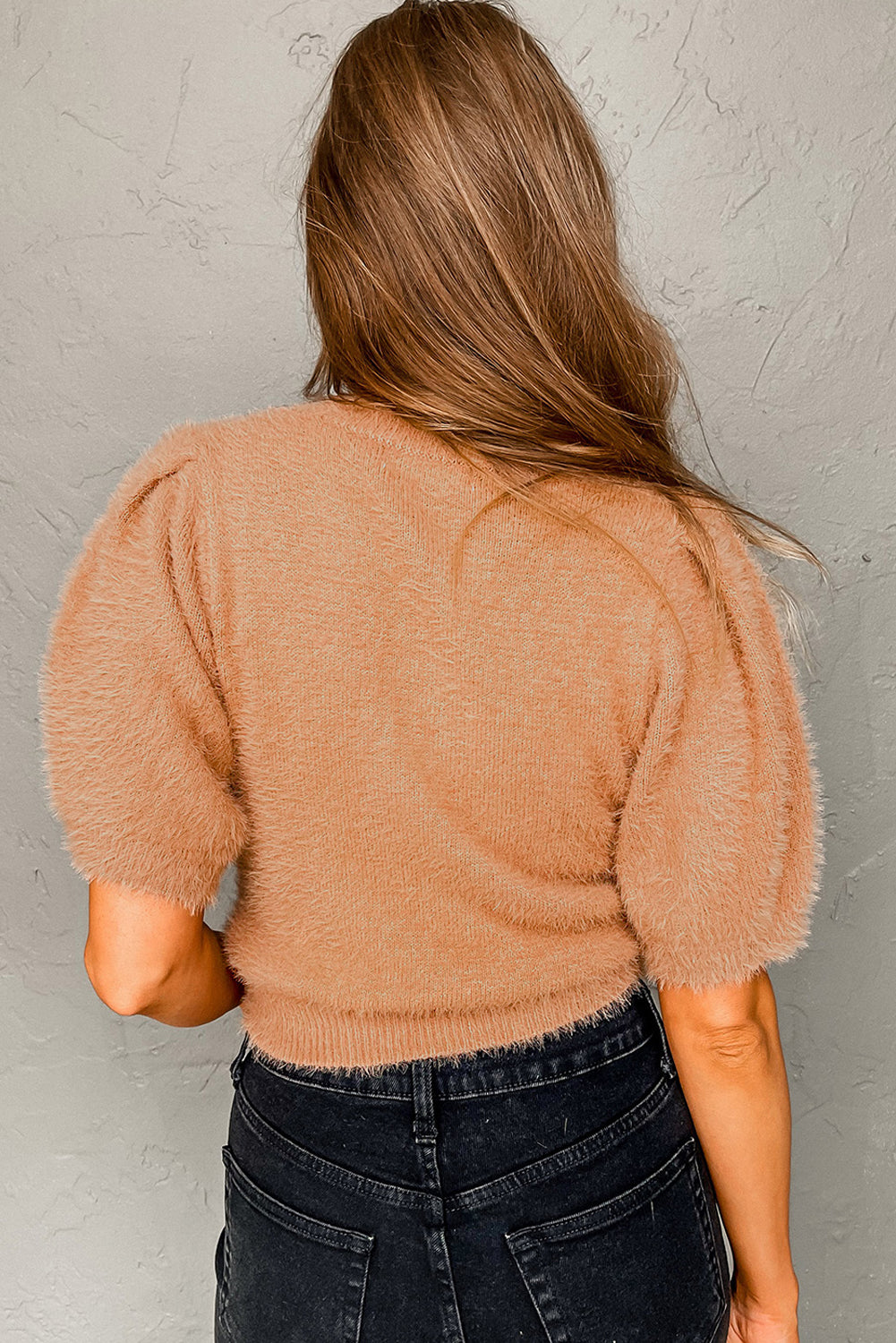 Light french beige fuzzy short sleeve pullover