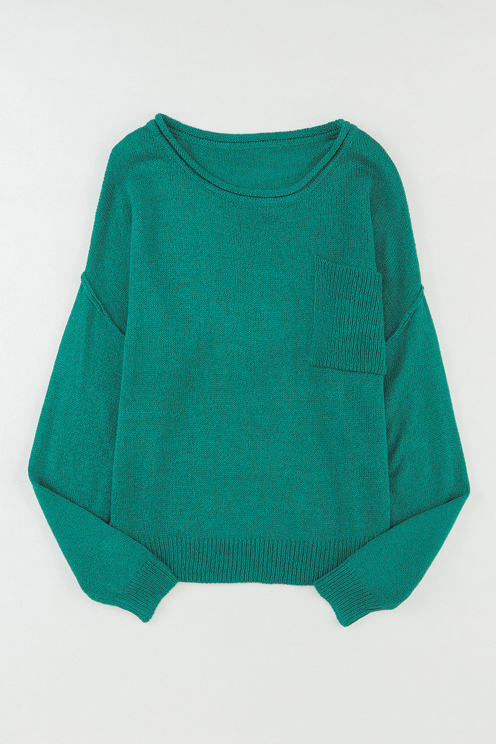 Grüner, farblich abgestimmter, schulterfreier rippenstrickpullover mit tasche