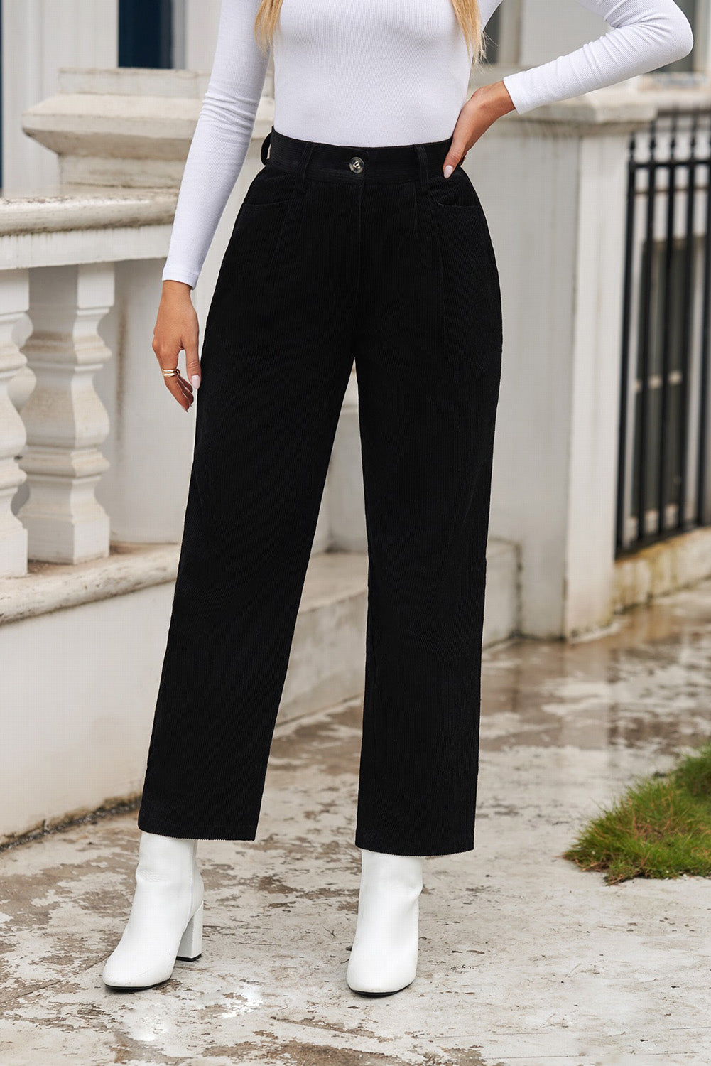 Schwarze cordhose mit hoher taille und geradem bein