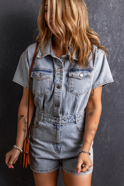 Hellblauer vintage washed buttons pocketed denim romper