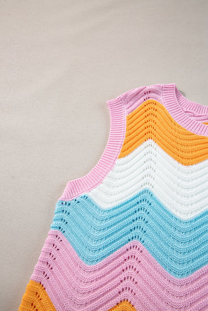 Mehrfarbig gestreifte colorblock strickweste mit wellenschliff