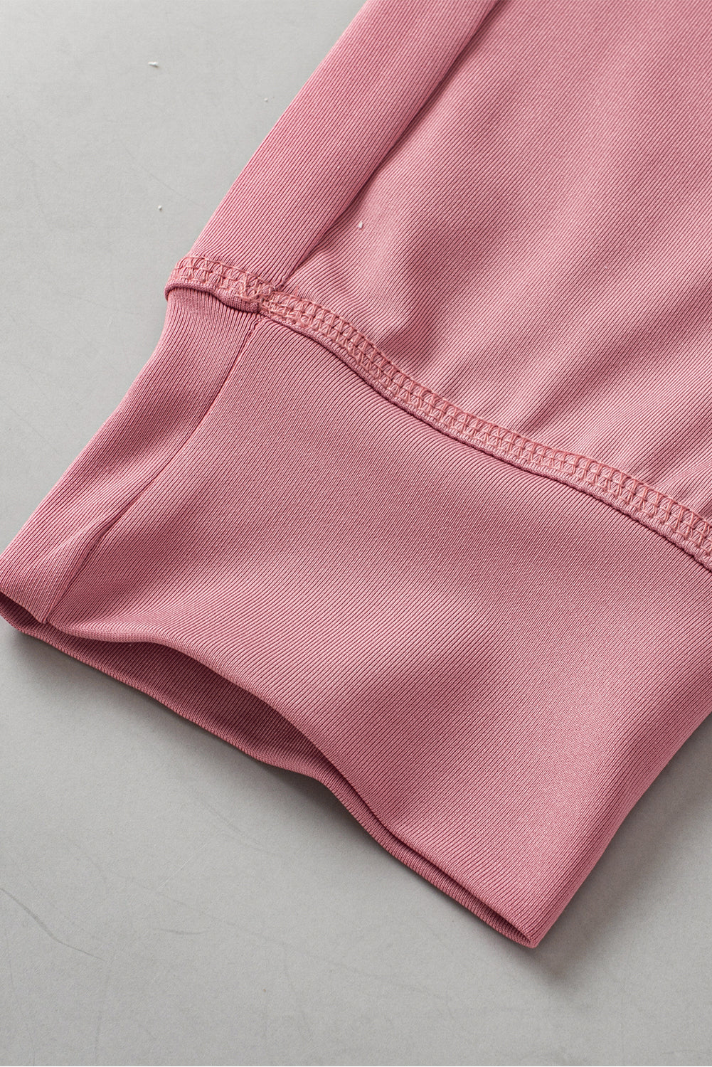 Fushia jogginghose mit kordelzug und taschenträgern