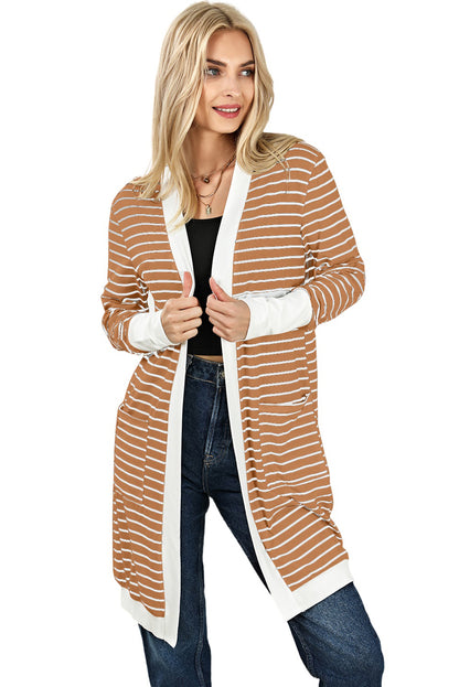 Brauner gestreifter cardigan mit offenen seitentaschen