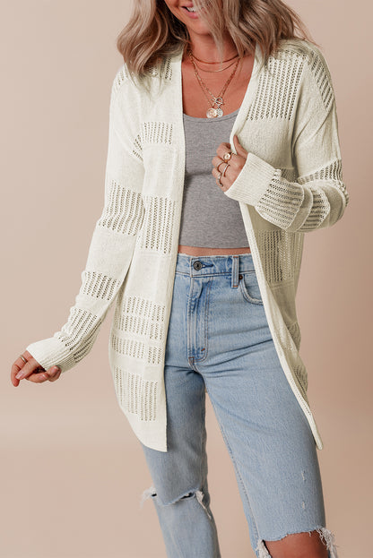 Weiße, einfarbige, leichte, offen gestrickte tunika-strickjacke