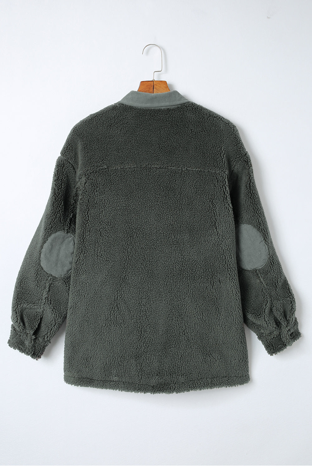 Graue sherpa jacke mit cordbesatz und ellbogenaufnäher