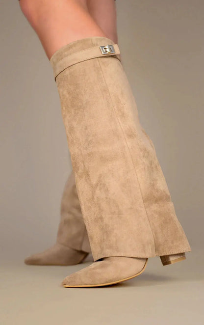 Beige wildlederstiefel für damen