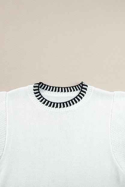 Weißer kontraststreifen rundhalsausschnitt batwing-ärmel gestricktes top