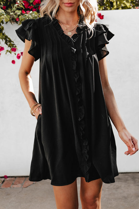 Schwarzes Shiftkleid mit Rüschenärmeln und V-Ausschnitt mit Rüschen