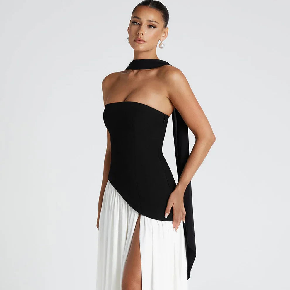 Asymmetrisches cocktailkleid mit hohem kragen und schlitz für damen