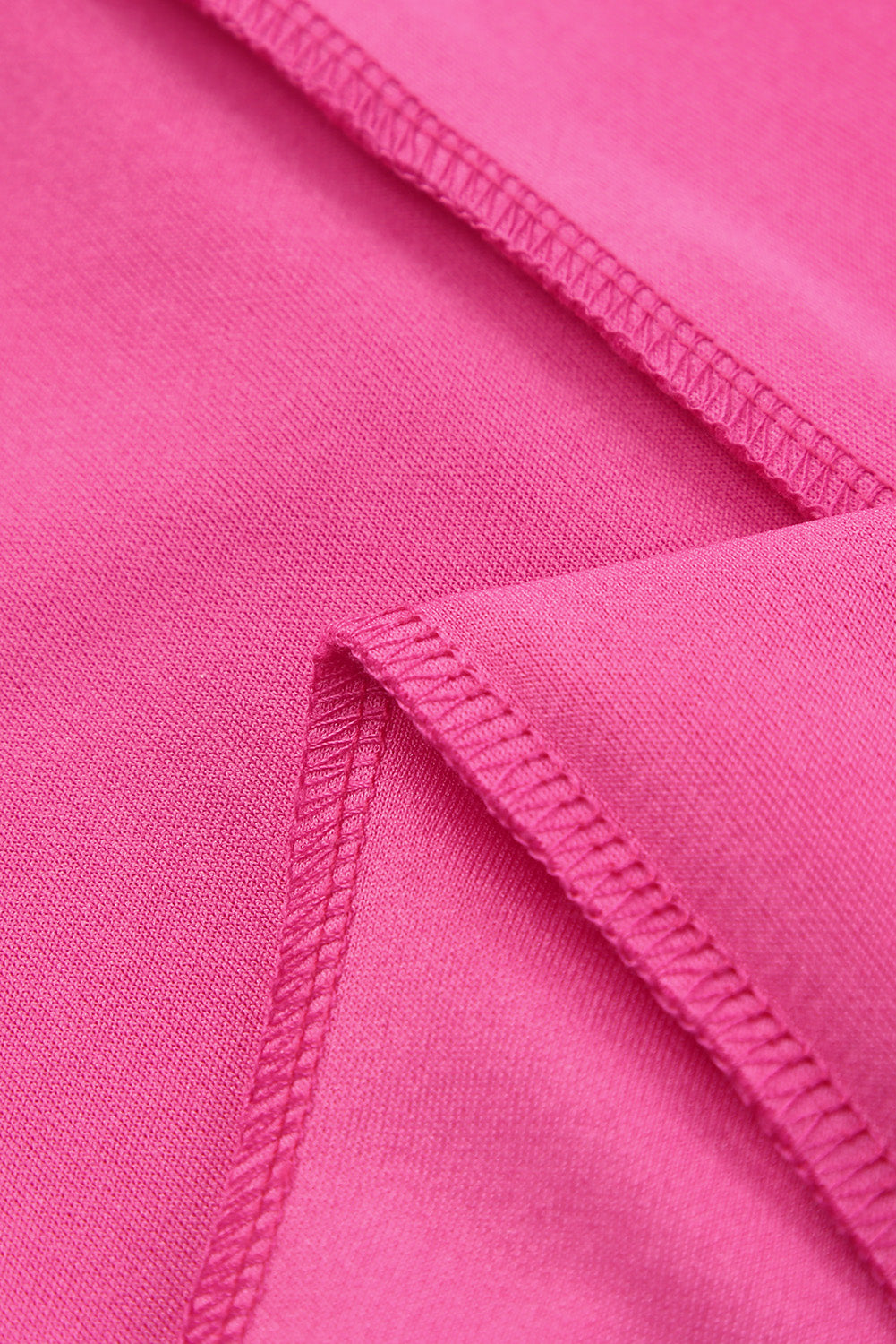Rose hose mit geteiltem saum und hoher taille