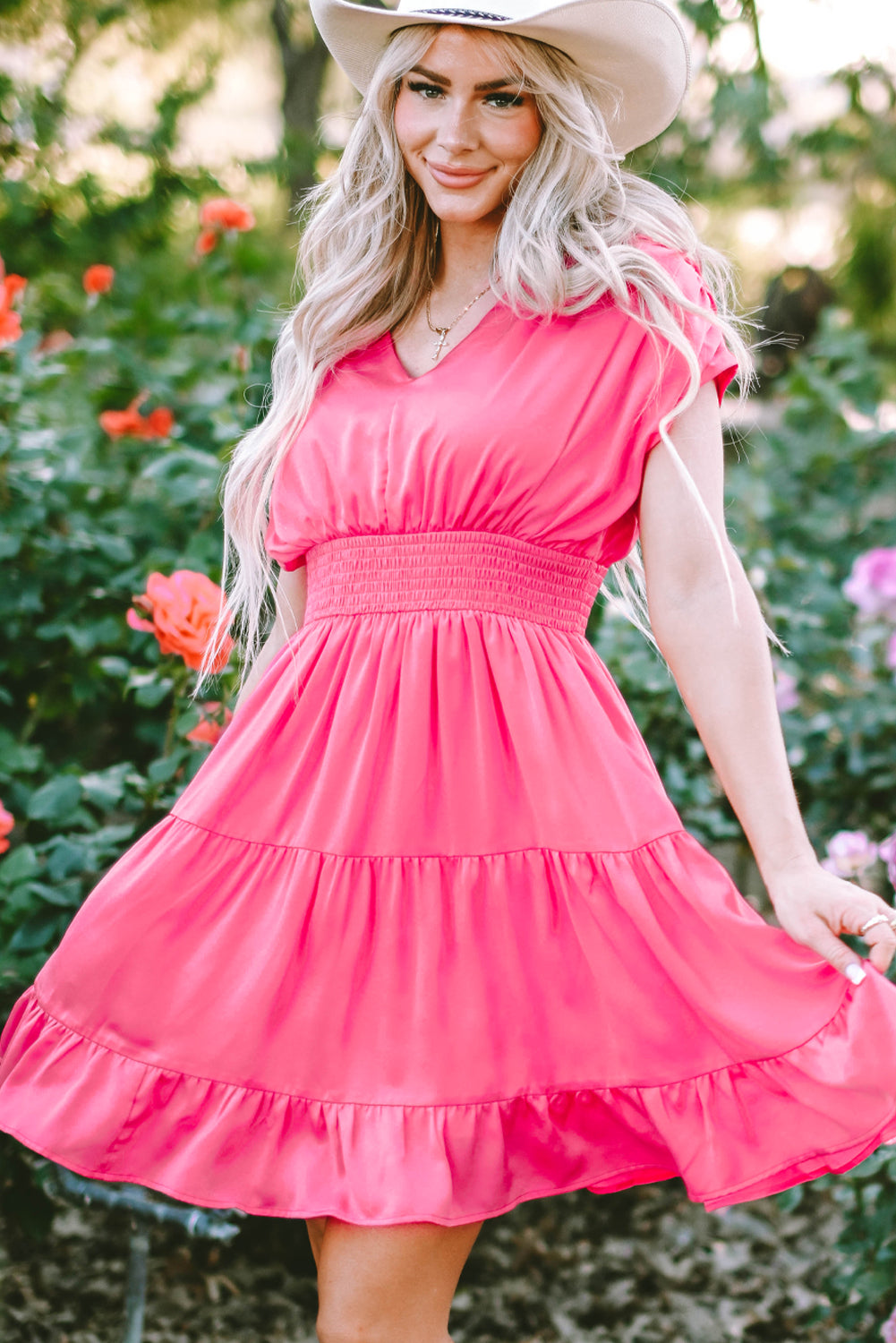 Strawberry pink geraffte ärmel v-ausschnitt smock taille gerafftes kleid