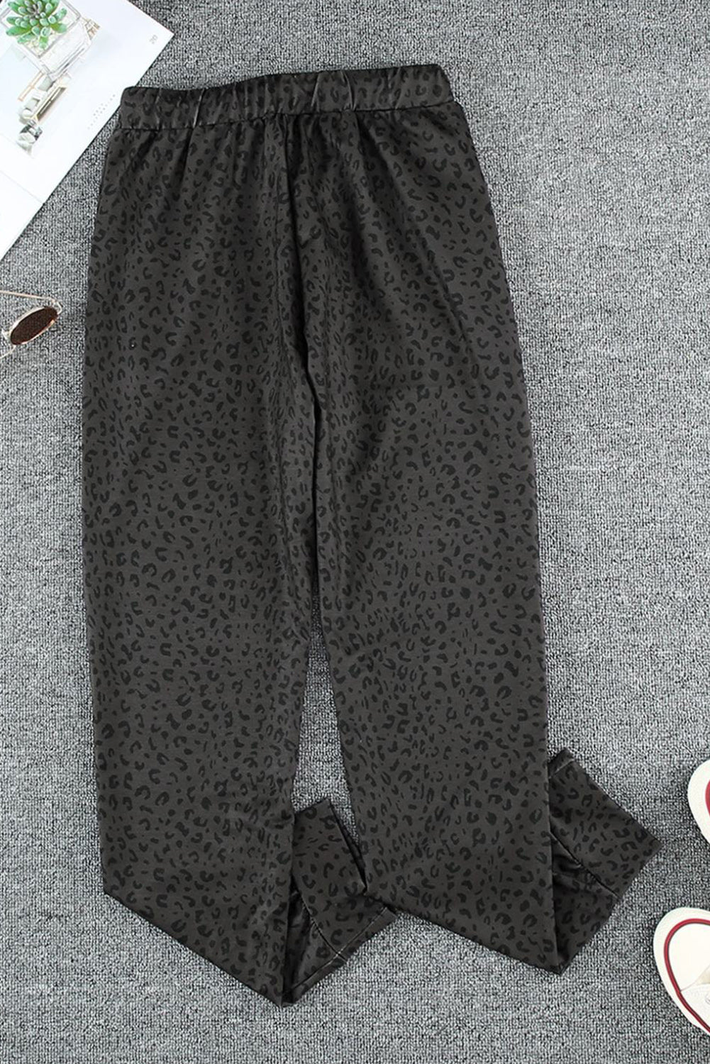 Schwarze breezy-leopard-jogginghose