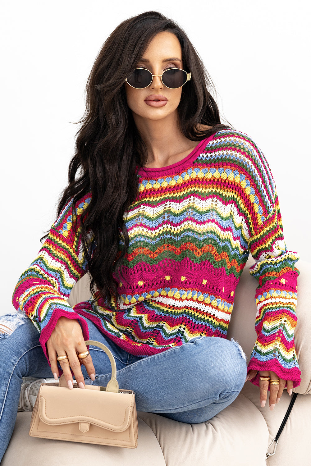 Rosenroter colorblock gestreifter strickpullover mit losen ärmeln