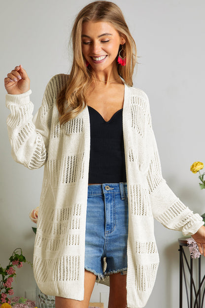 Weiße, einfarbige, leichte, offen gestrickte tunika-strickjacke