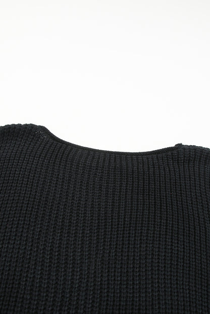 Schwarzer geblümter häkelglocken-pullover mit lockeren ärmeln