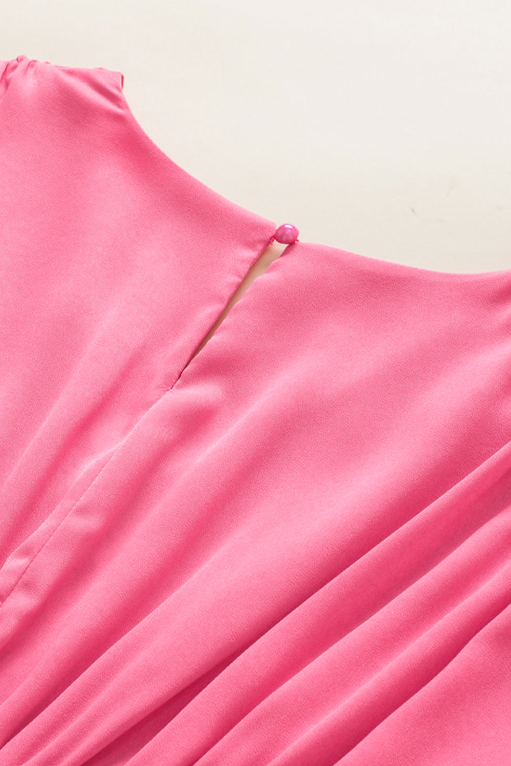 Strawberry pink geraffte ärmel v-ausschnitt smock taille gerafftes kleid