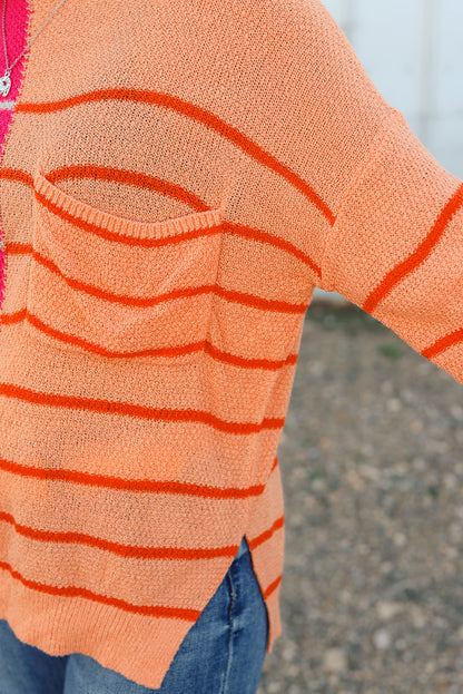 Mehrfarbig gestreifter farbblock strickpullover in lockerer passform
