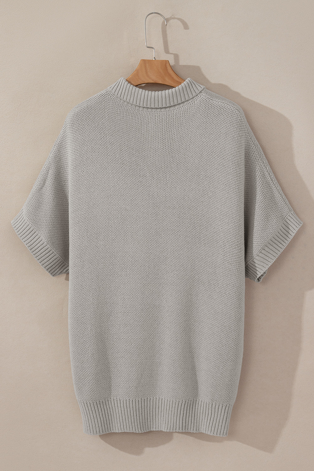 Hellgrauer quarter zip pullover mit kurzen fledermausärmeln