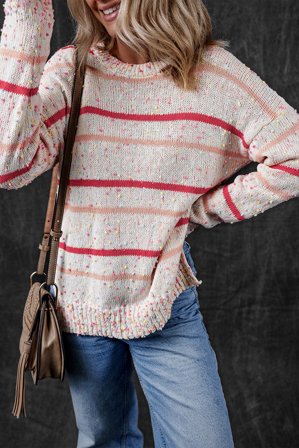 Rosa gestreifter konfetti-strickpullover