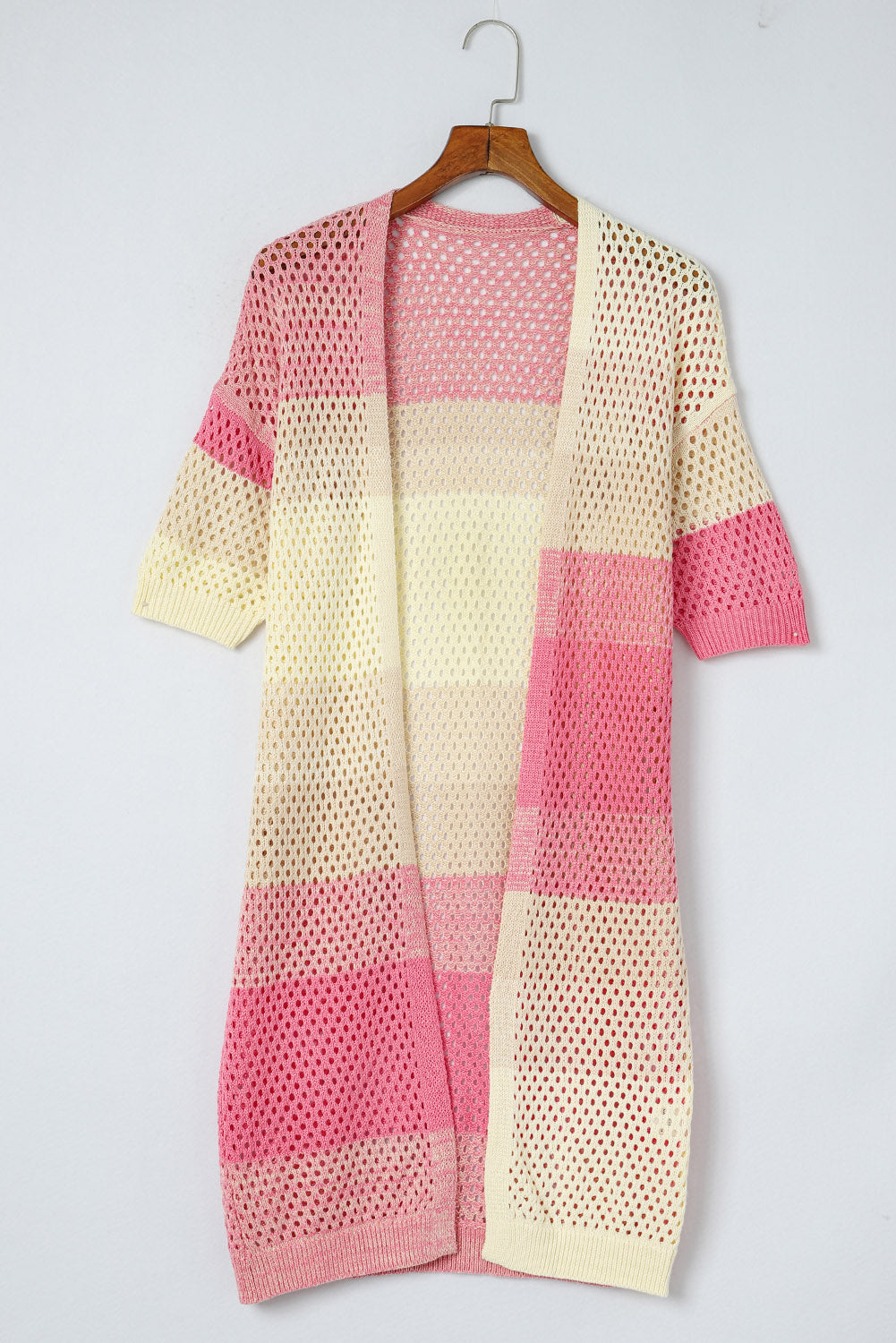 Rosa gerippte kurzarm-strickjacke mit ombre-ösen