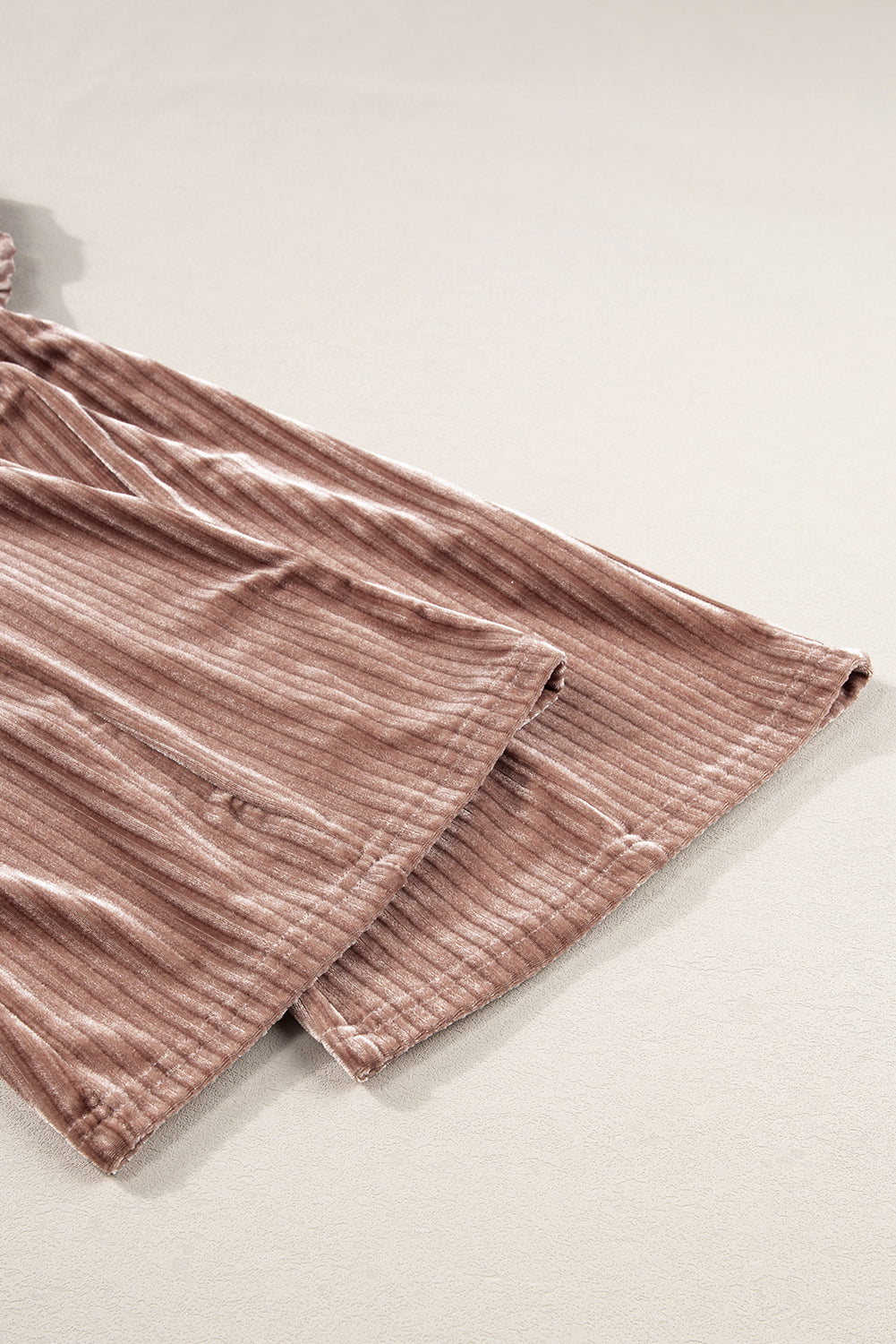 Staubrosa uni-hose mit hoher taille und ausgestellter kordhose
