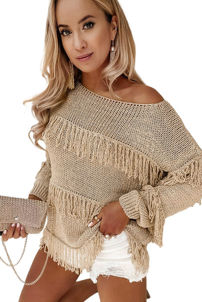 Khakifarbener boho-strickpullover mit quasten