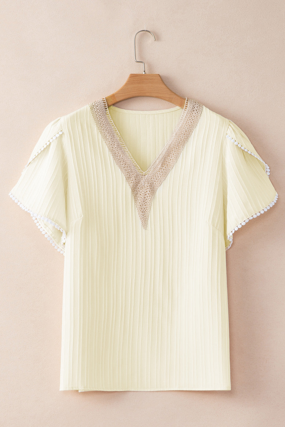 Beige plus kontrast-guipure-spitze bluse mit blütenärmeln