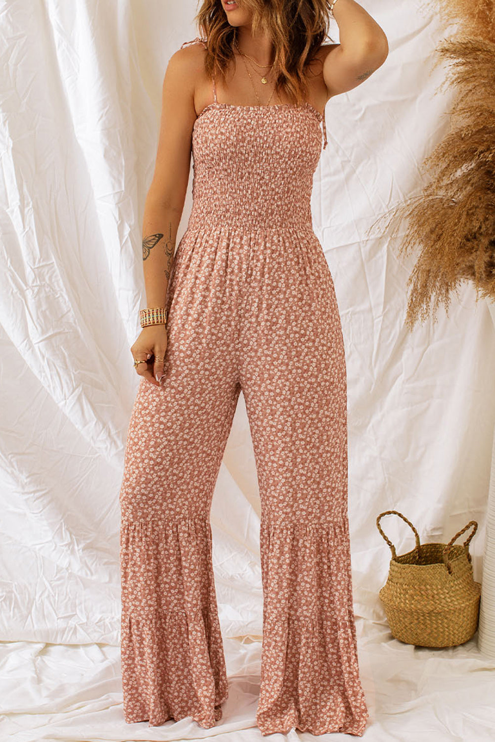 Khaki dünne träger gesmoktes oberteil weites bein floral jumpsuit