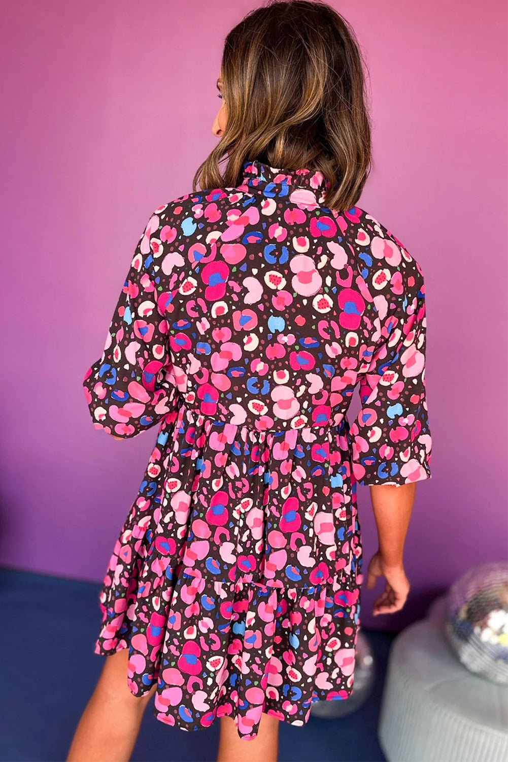 Rose Abstrakt Druck V-Ausschnitt Kragen Halbe Ärmel Kurzes Kleid