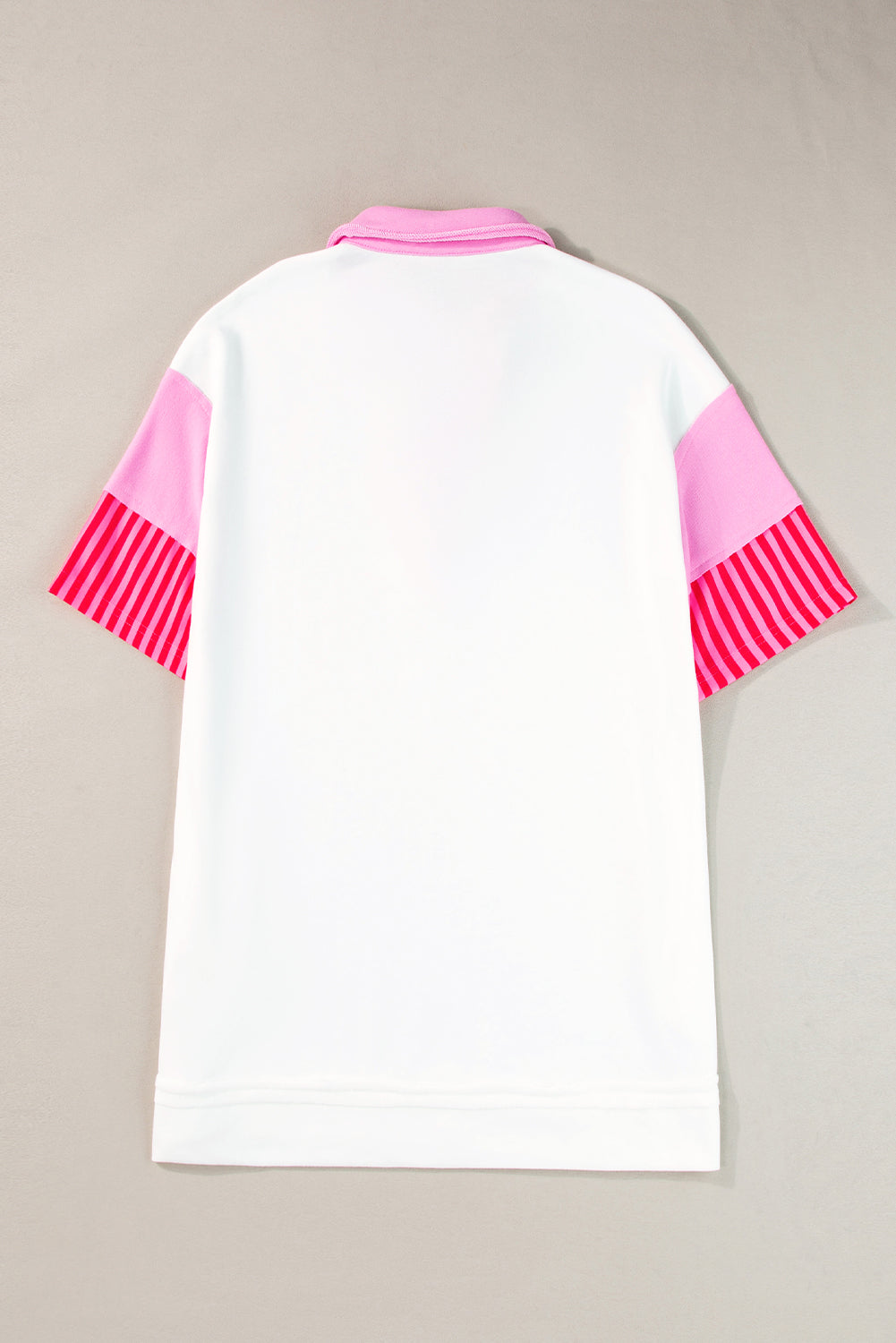 Weißes gestreiftes colorblock patchwork kurzarm-t-shirt-kleid