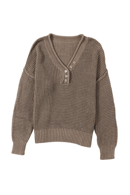 Khakifarbener pointelle-strickpullover mit v-ausschnitt und überschnittenen schultern