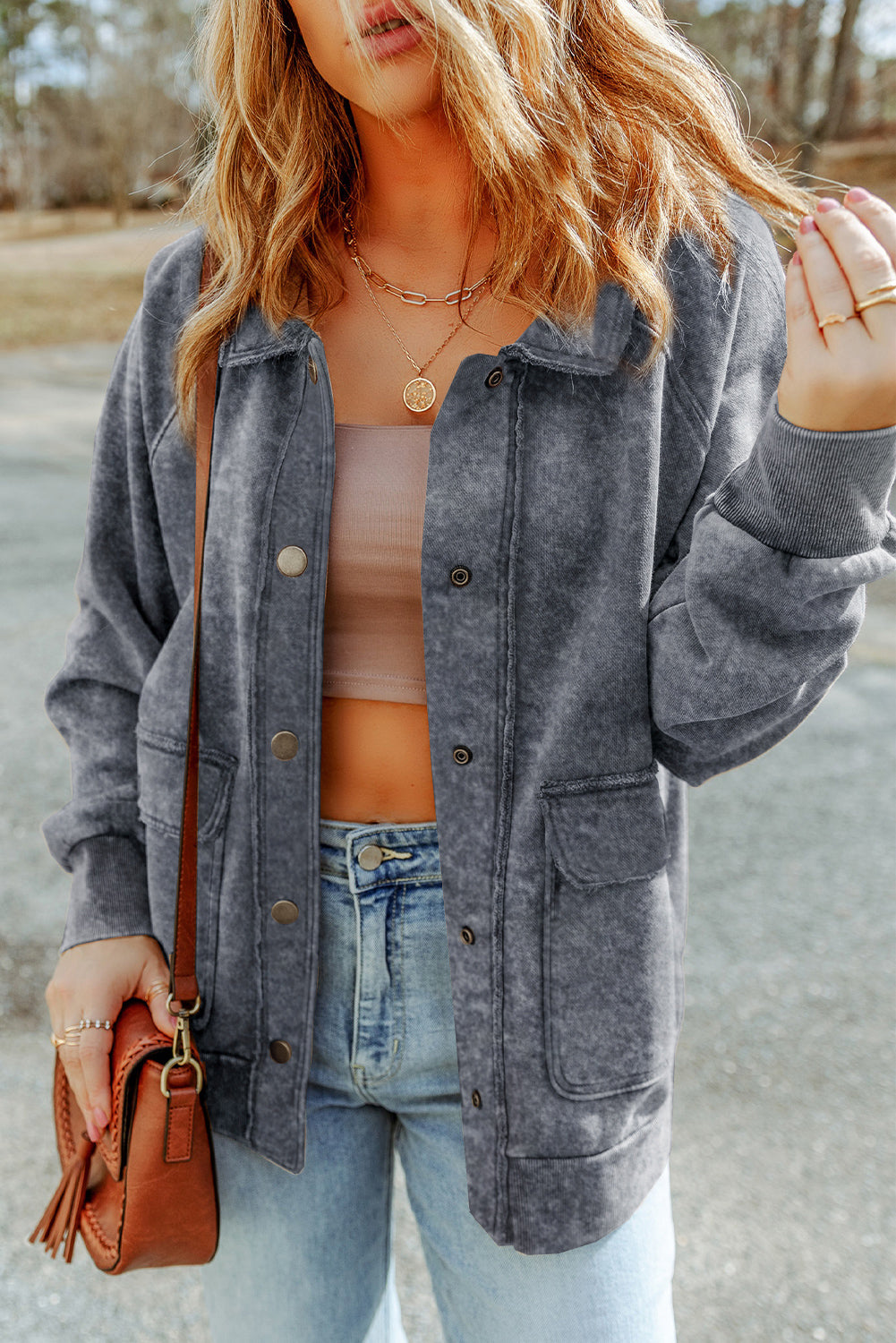 Graue vintage washed flap pocket knopfleiste