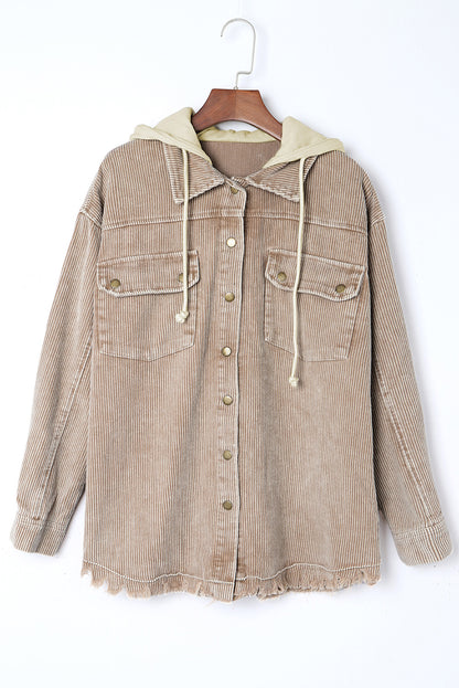 Khakifarbene patchwork-kapuzenjacke aus cord