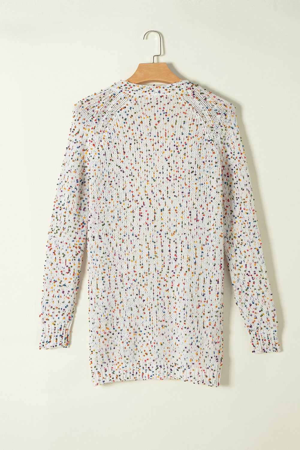 Weiße regenbogen-popcorn-sprenkel strickjacke mit offener vorderseite