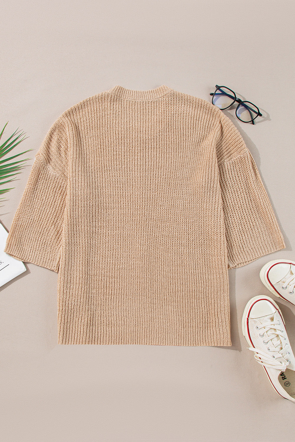 Helles french beige gestreifter pullover mit 3/4 ärmeln und rundhalsausschnitt