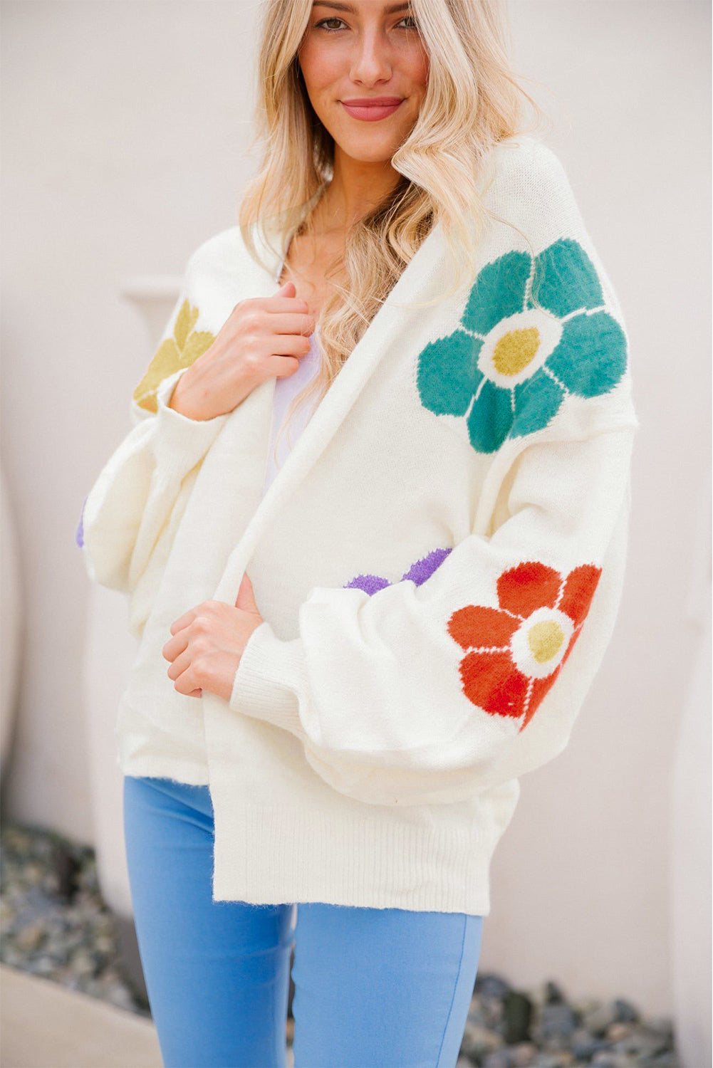 Weiße blume jacquared bubble sleeve open cardigan