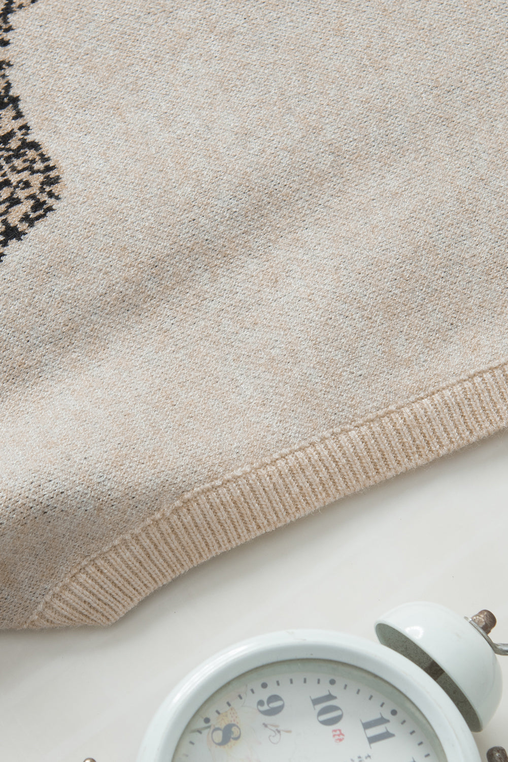 Apricot lebhaftes gepardenmuster hoher hals kurzarmpullover