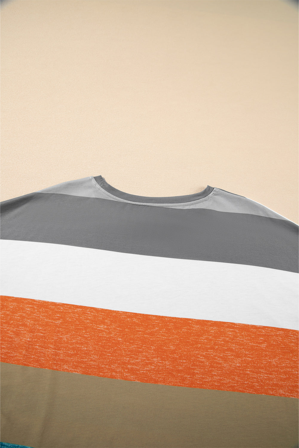 Grün gestreiftes plus size colorblock pullover top