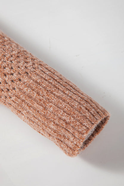 Dunkelbrauner lockerer pullover mit v-ausschnitt und tropfenschulter