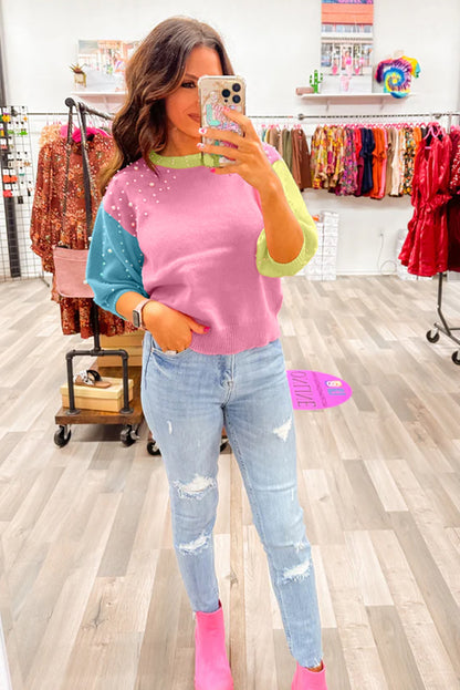 Rosenroter colorblock pullover mit rundhalsausschnitt und halben ärmeln mit perlen