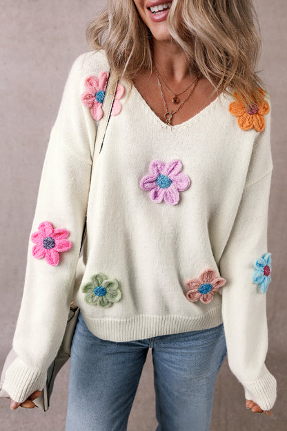Weißer gehäkelter blumen-v-ausschnitt-pullover